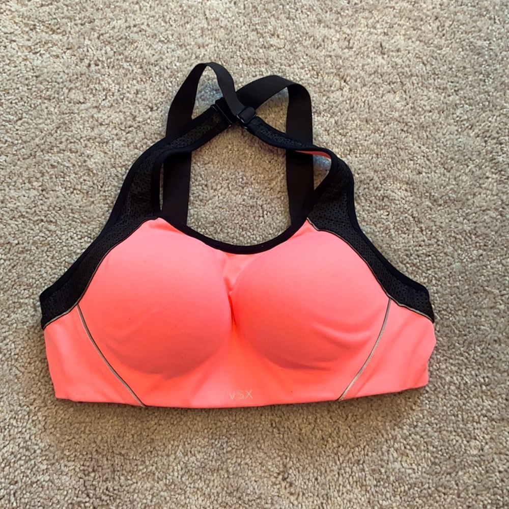 VSX discontinued sports bra in coral, size 34B